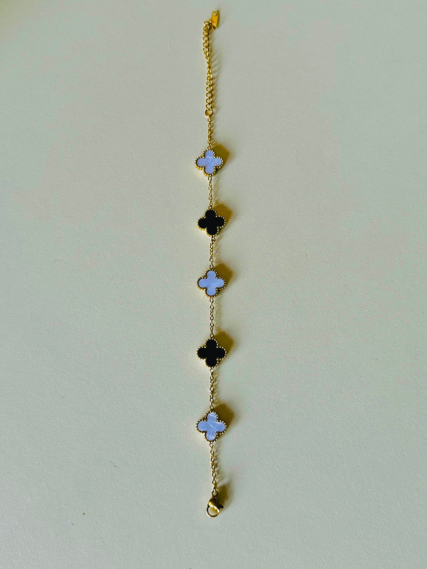 Cloverleaf bracelet