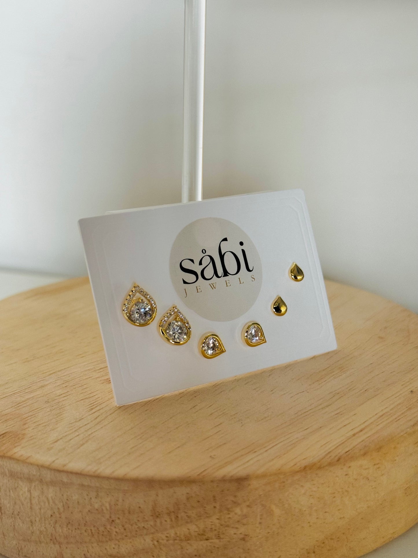 Tear drop stud