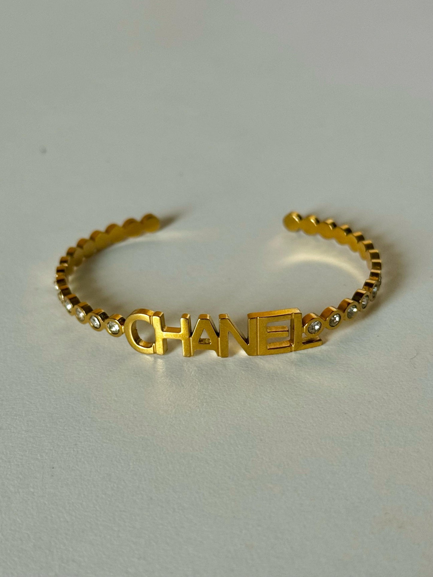 Channel Band
