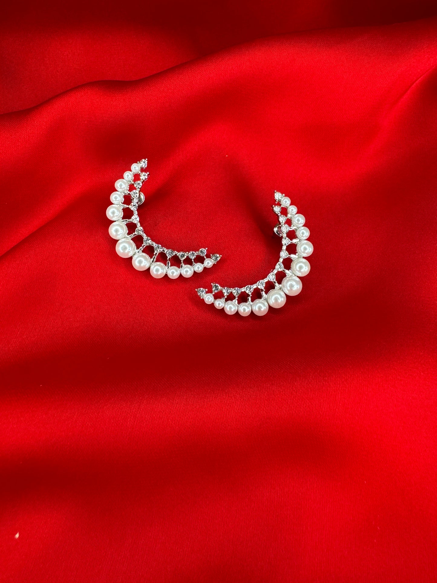 Lunar earings