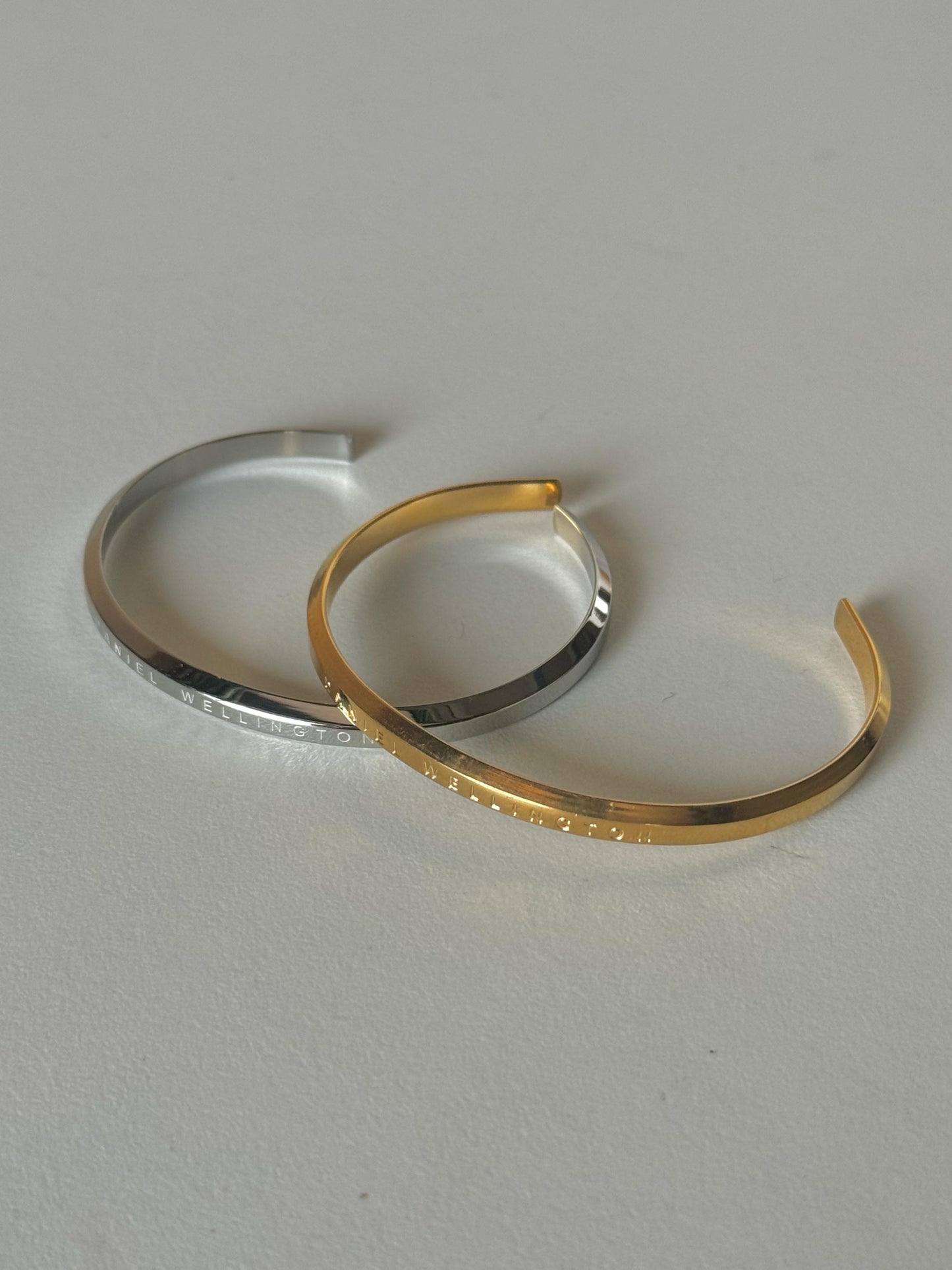 DW Silver Band