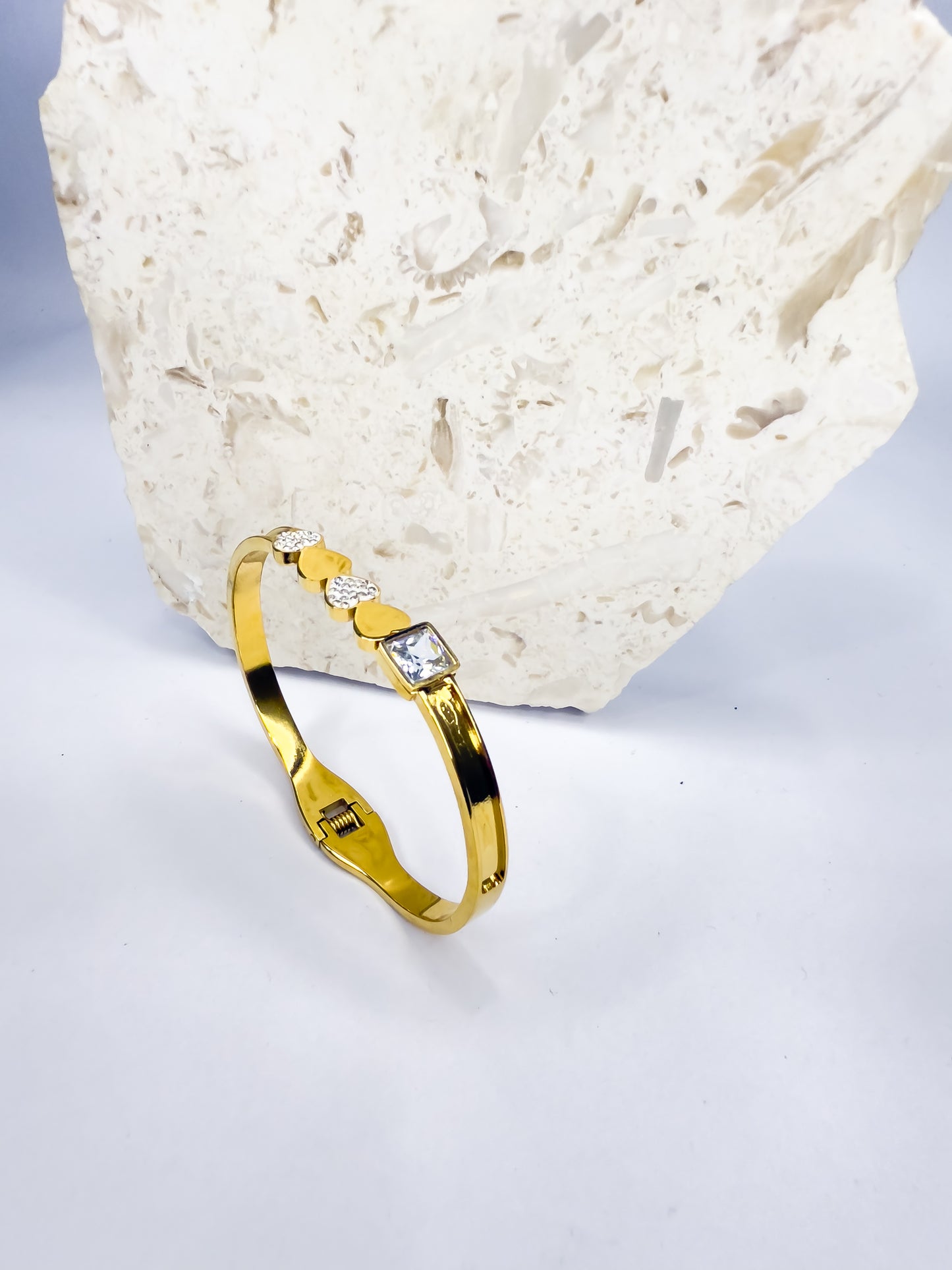 Cuff of Elegance
