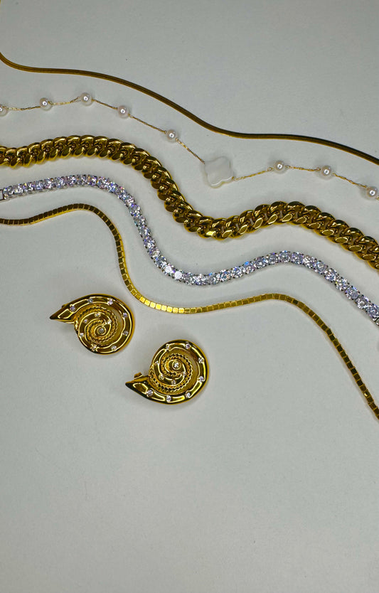 Gold Elegance