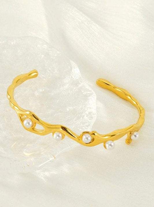 Solis Jewel