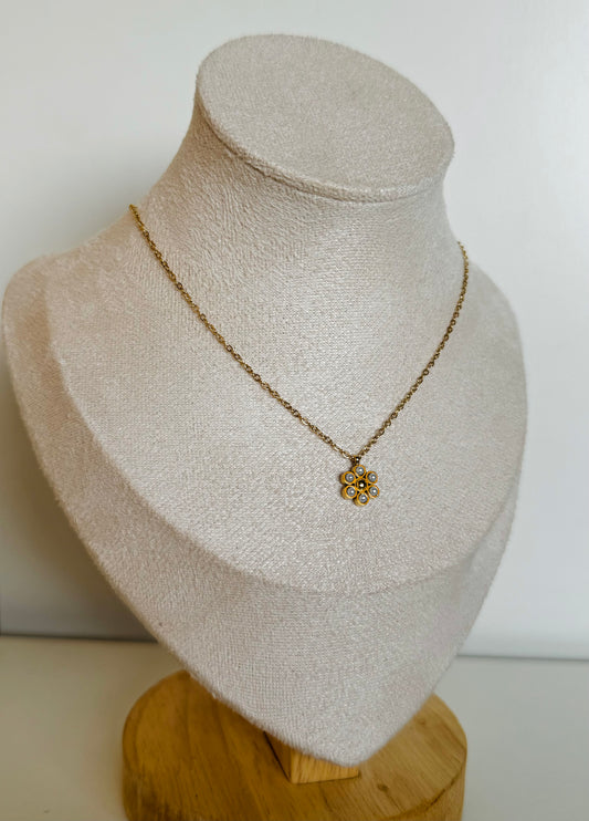 Sunflower minimal necklace