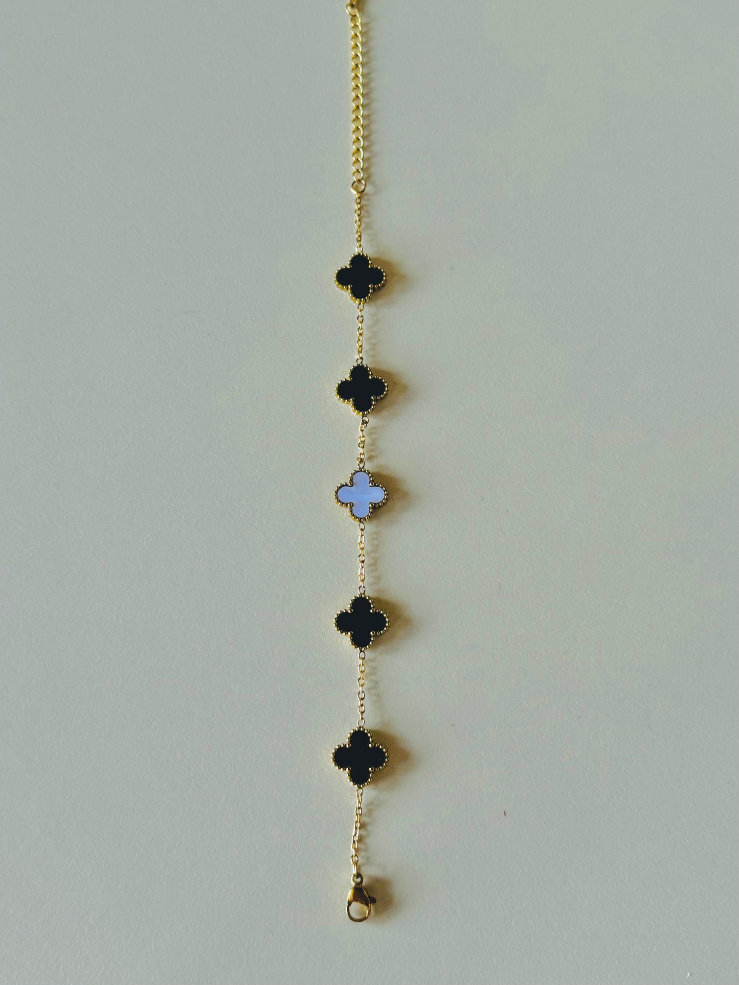 Cloverleaf bracelet